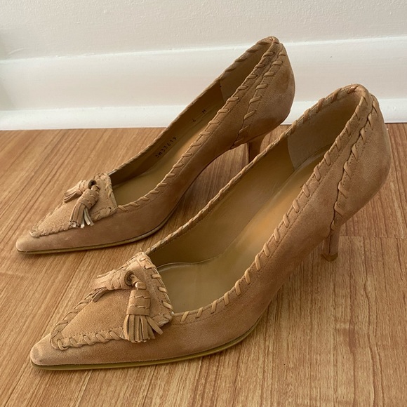 Stuart Weitzman Shoes - Tan suede tassel pumps, loafer stylesque.